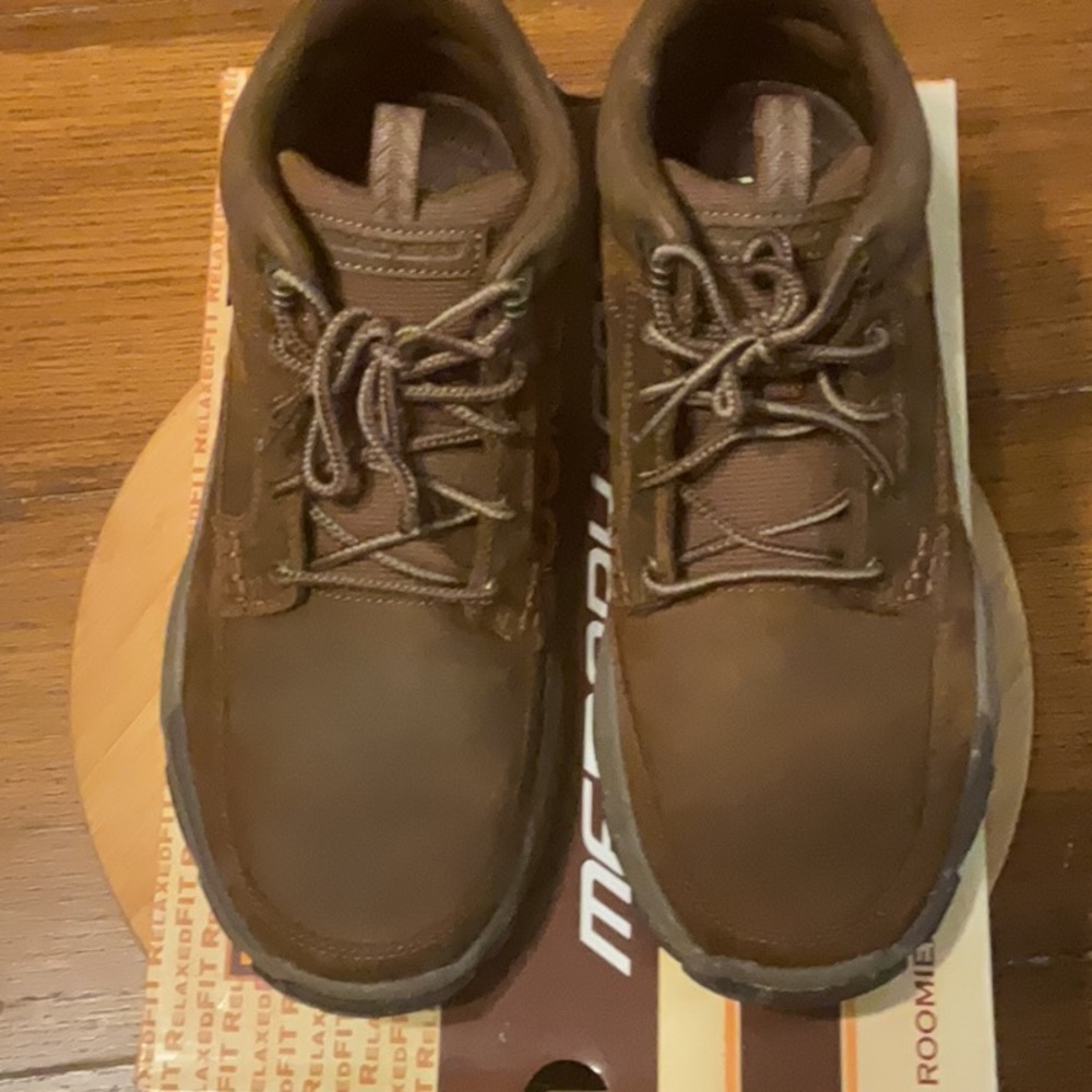 Gently used men’s memory foam sketchers size 8 hiking boots - Picture 3 of 5